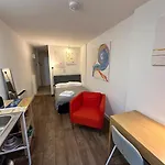 Apartment Filton Garden Studios & Parking *