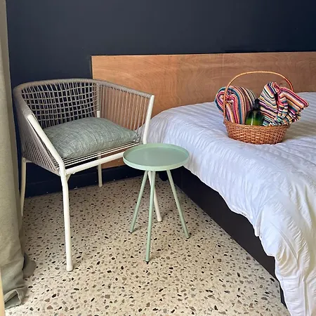 Filton Garden Studios & Parking *