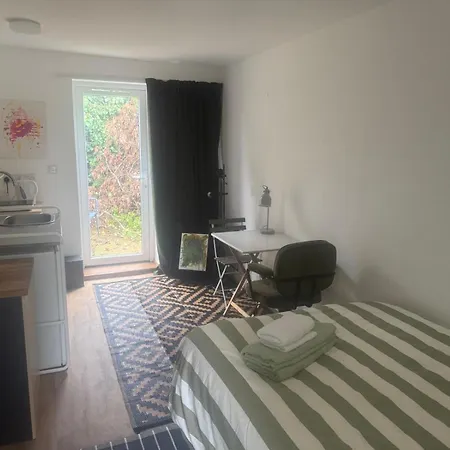 Apartment Filton Garden Studios & Parking Bristol